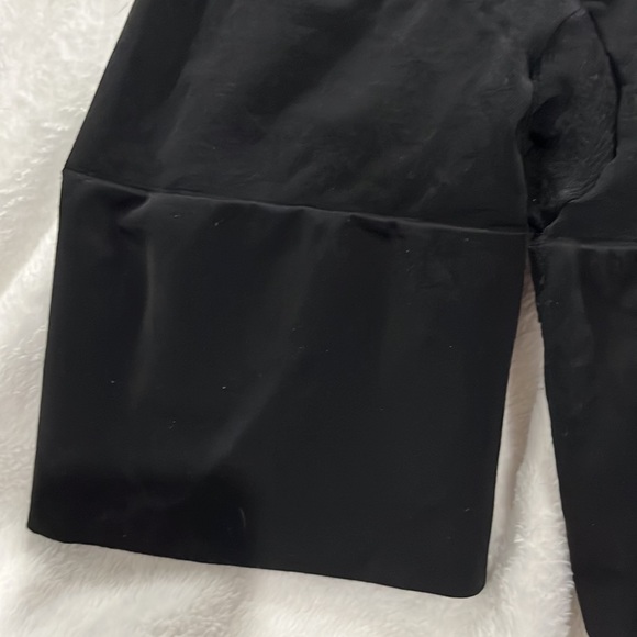 Shapewear - Picture 2 of 3